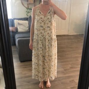 Floral womens dress size L